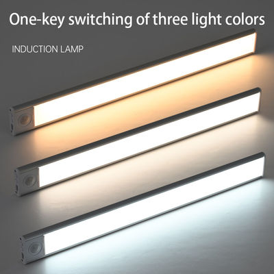 Daglichtwaarschuwing Led Kledingkast Verlichting Strip met Beweging Sensor en oplaadbare batterij