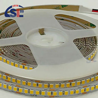 DC12V 24V SMD2835 Elektroplate PCB 240Ds 8mm Ra 80 4000K LED lichtstrook voor residentiële