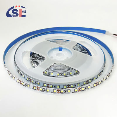 Gemakkelijk te installeren SMD 2835 120D 8mm 12000K Ra70 LED-lichtstrips voor badkamerspiegels