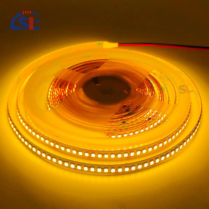 DC12V 24V SMD2835 Elektroplate PCB 240Ds 8mm Ra 80 3000K LED lichtstrook voor residentiële